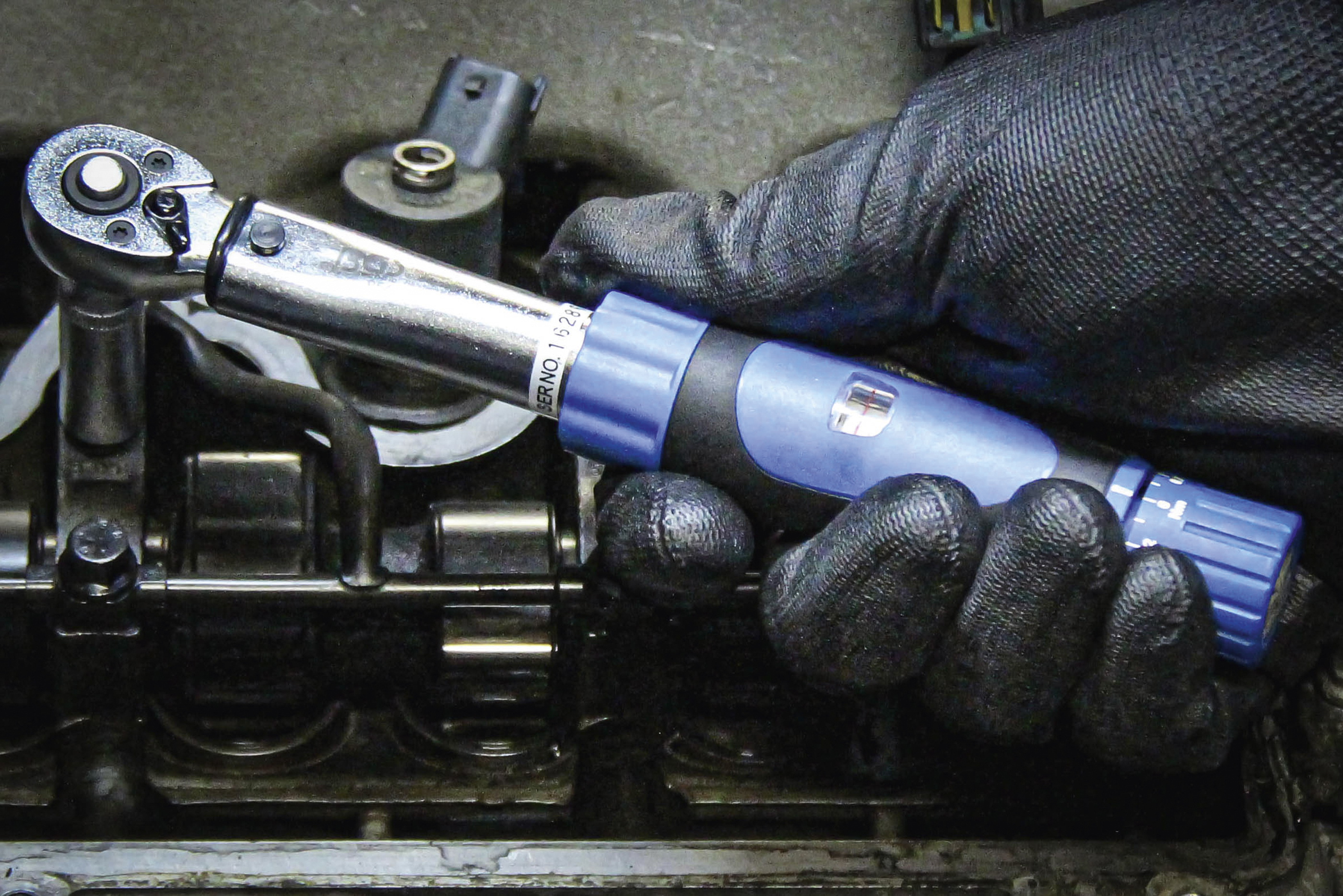 BGS Drehmomentschlüssel | Abtrieb Außenvierkant 6,3 mm (1/4") | 1 - 6 Nm