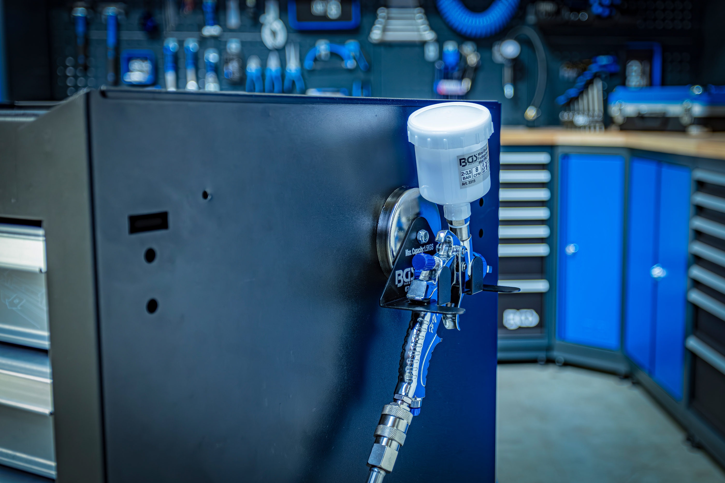 BGS Magnetischer Halter | für Farbsprüh- und Lackierpistolen