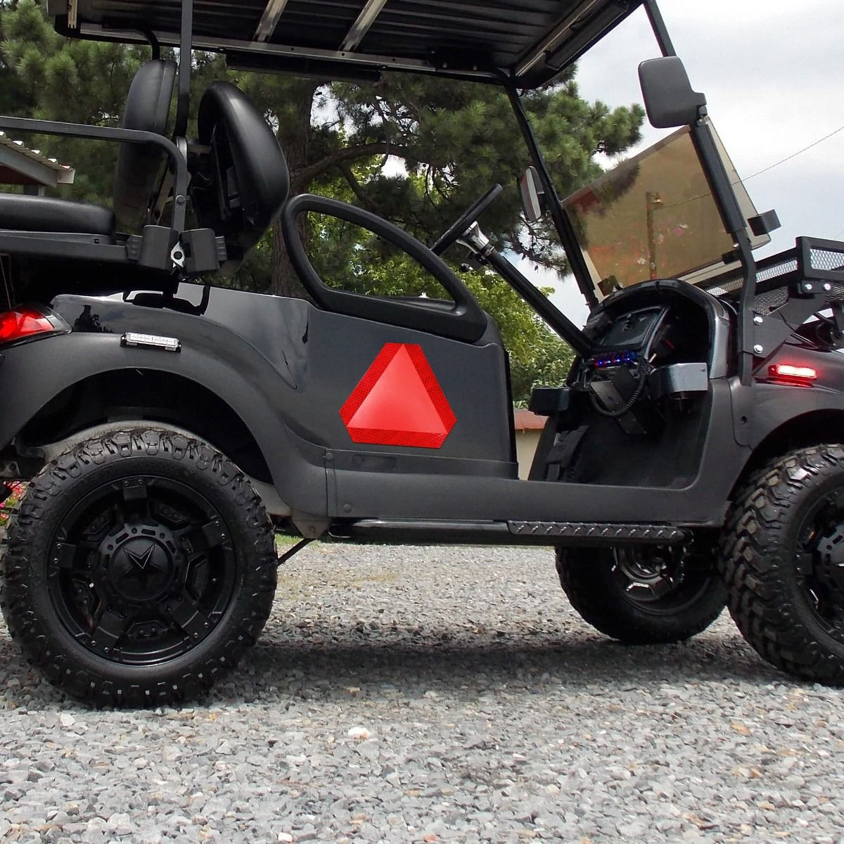 Selbstklebendes Warndreieck Traktor Anhänger 36x42 cm