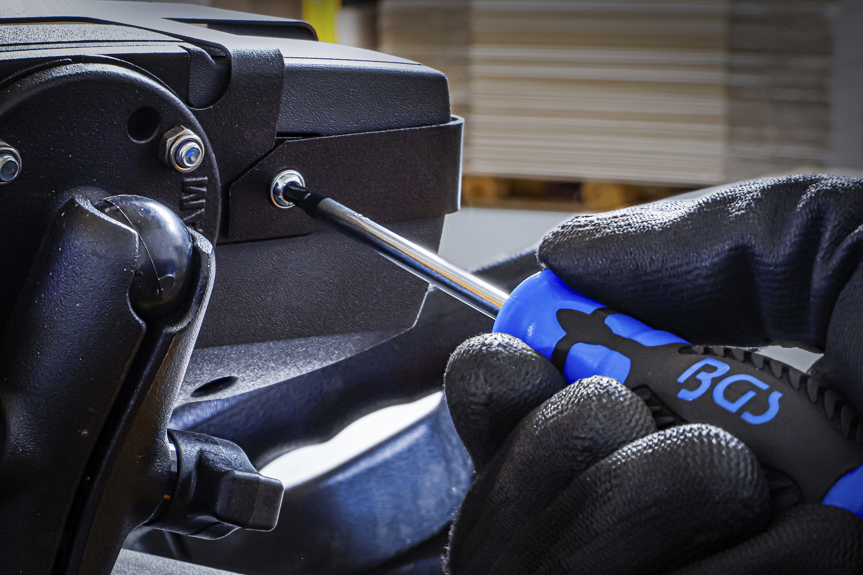 BGS Werkzeugsortiment | 6,3 mm (1/4") + 12,5 mm (1/2") | E-Profil / T-Profil (für Torx) | 84-tlg.