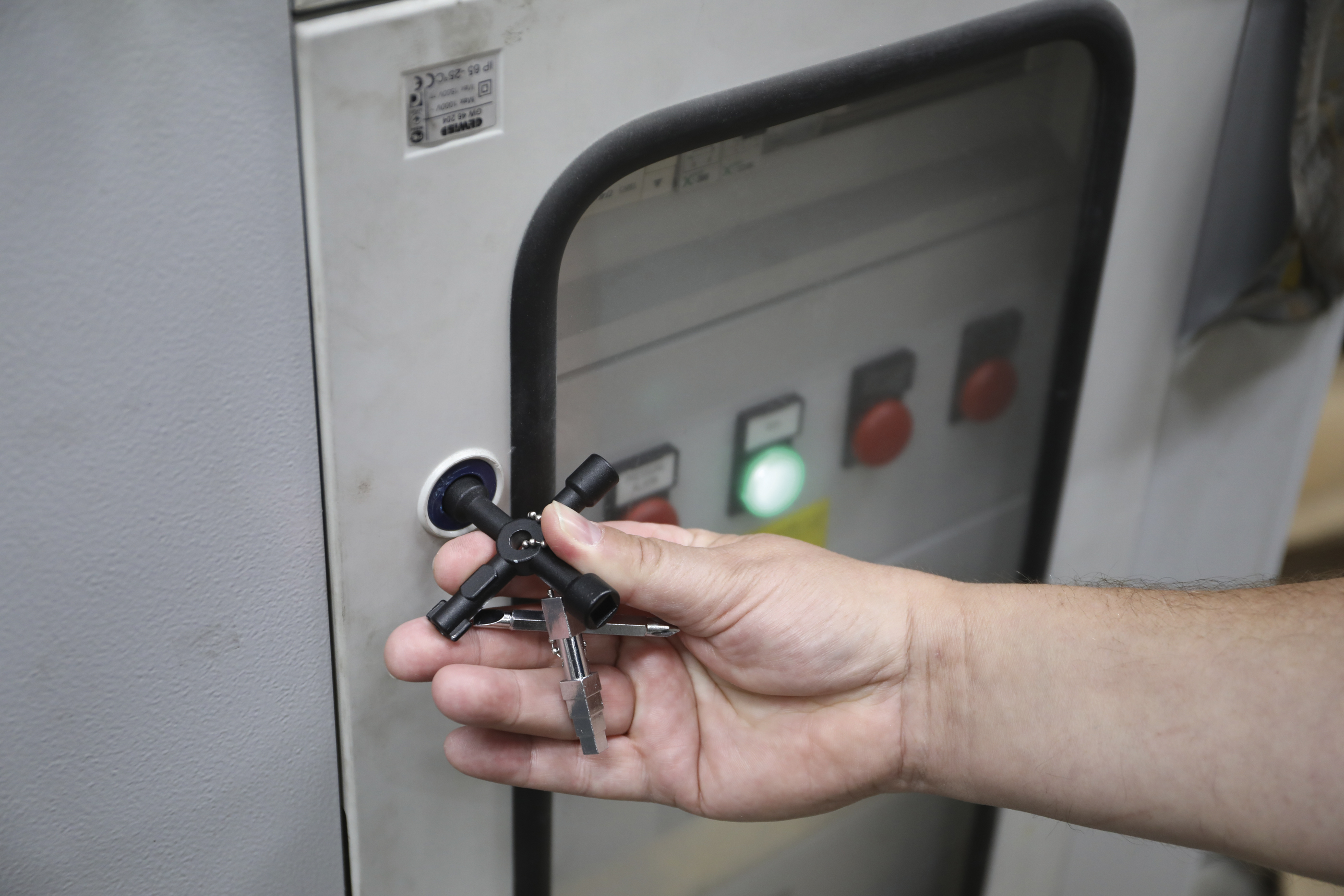 BGS Universal-Schaltschrank-Schlüssel